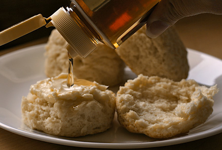 biscuits-with-honey-for-web.jpg