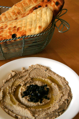 Olive Hummus and Naan