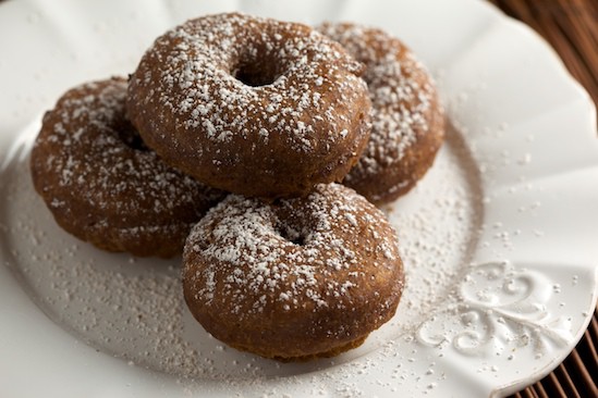 Pumpkin Spice Doughnuts sprinkled with powdered sugar | pinchmysalt.com