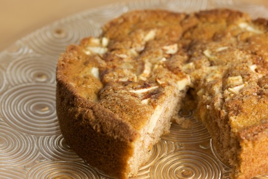 Apple Cinnamon Buttermilk Cake, Cut