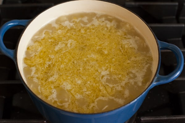Green Chile Rice simmering | pinchmysalt.com