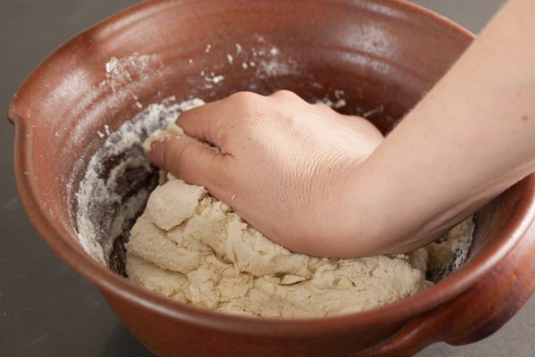 Knead dough in bowl | pinchmysalt.com
