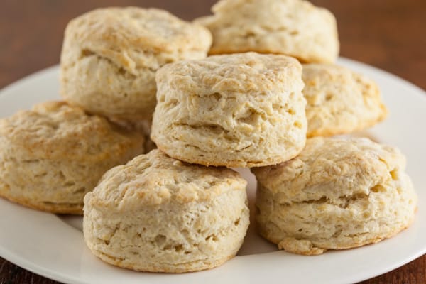 Quick and easy buttery sourdough biscuits recipe | pinchmysalt.com