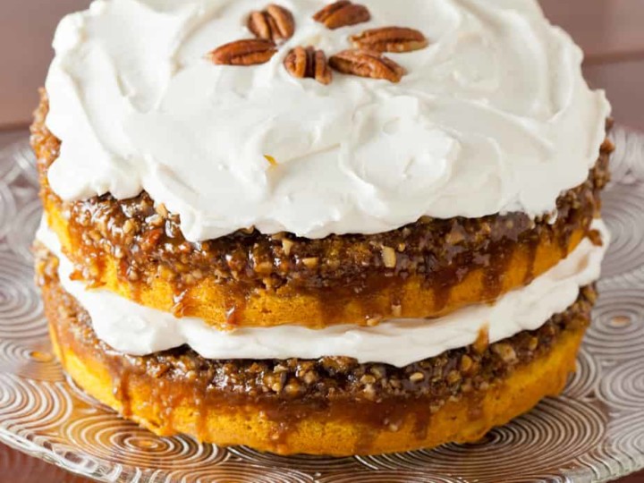 Butter Pecan Cake Recipe: How to Make It